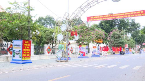 hồng kỳ.jpg