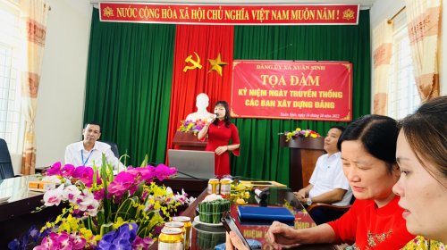 Hạnh VN.jpg