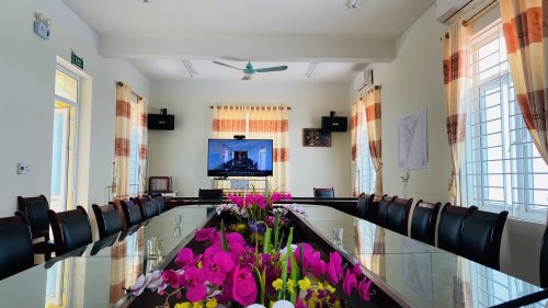 Phòng họp.jpg