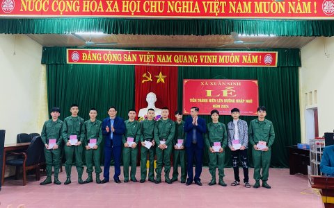 Xã Xuân Sinh tổ chức Lễ tiễn thanh niên lên đường nhập ngũ năm 2024