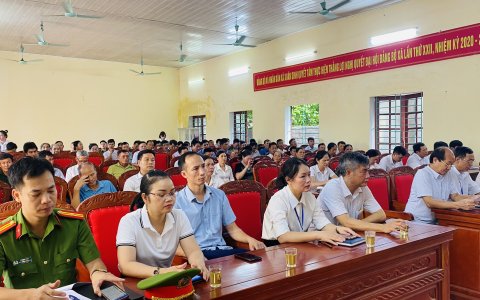 Xã Xuân Sinh tổ chức Lễ ra mắt lực lượng tham gia bảo vệ an ninh, trật tự ở cơ sở